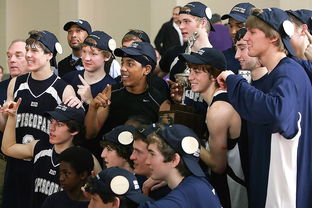 aoa体育平台-北京首钢队球迷组织助威团，助力球队取得胜利